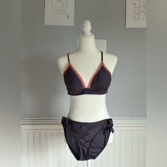 2 Piece Bikini Large Eggplant Xhilaration Adjustable Straps on top & bottom - Picture 7 of 8